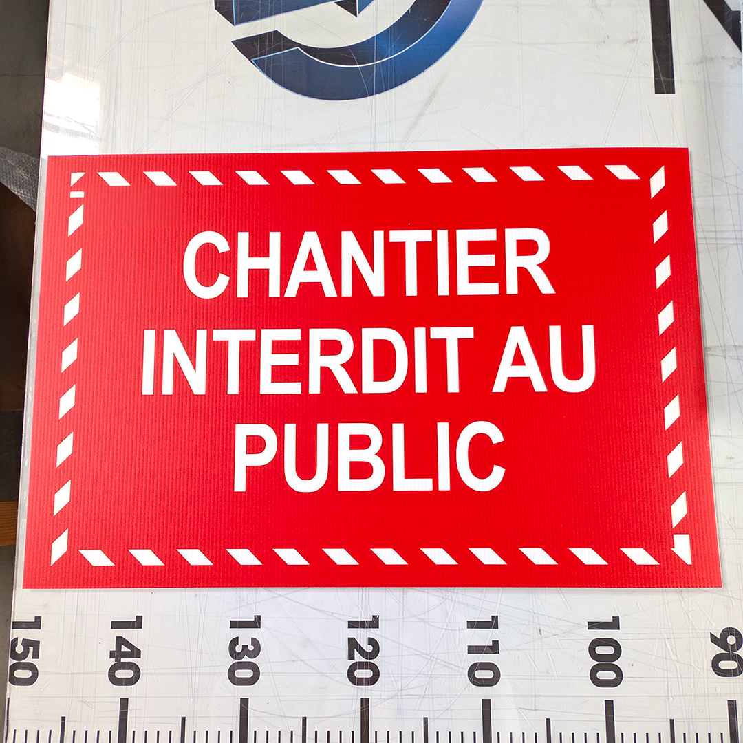 marquage-temporaire-chantier-interdit-public