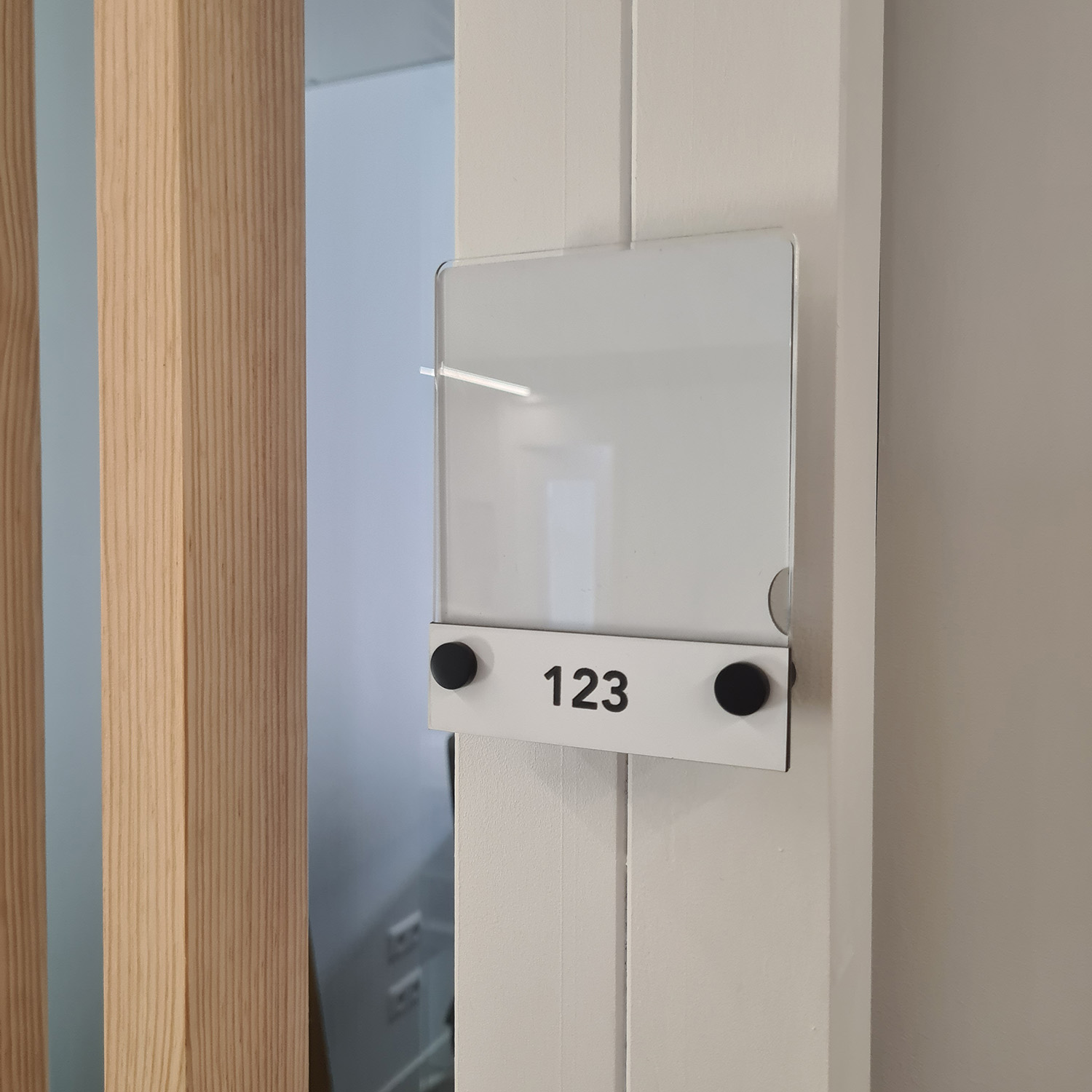 plaque-de-porte-personnalisable