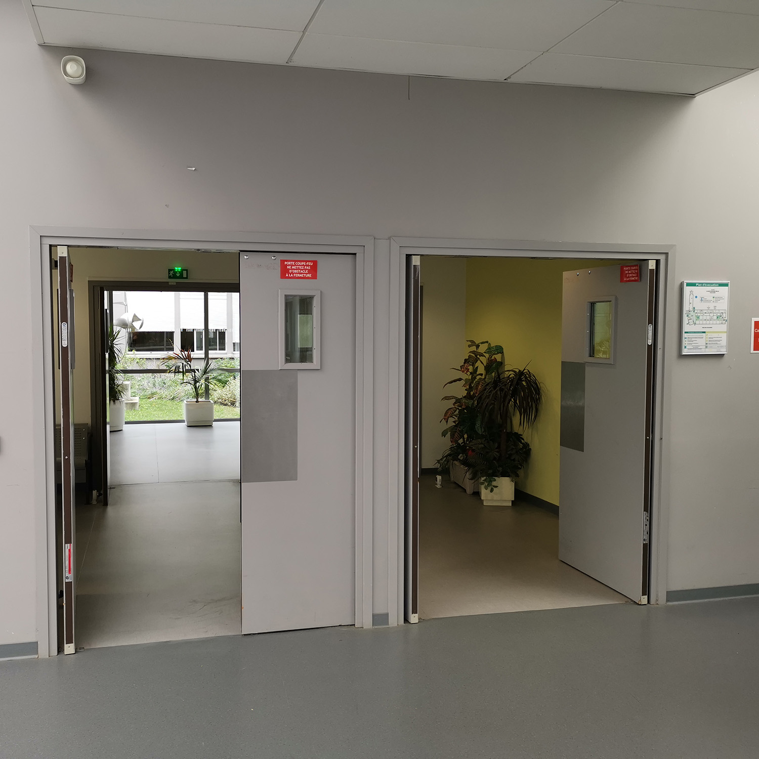 securite-couloir-porte