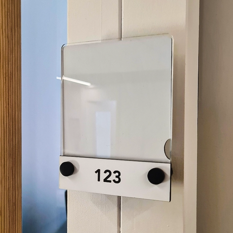 IPEP-porte-etiquette-plexi