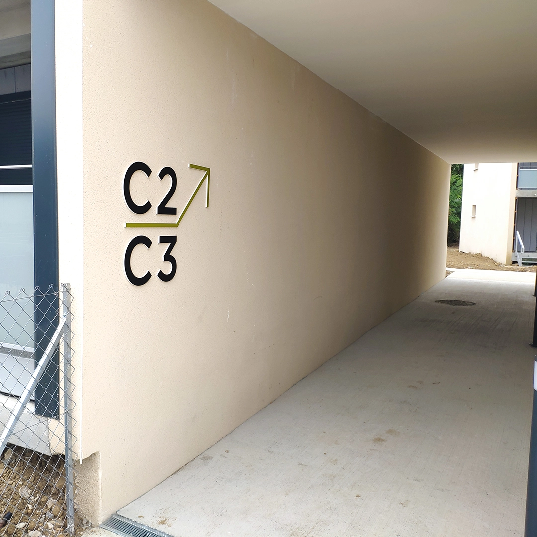 SODLB-directionnel-sporting-directionnel-wayfinding